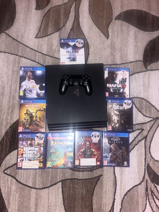 Playstation 4 (PS4