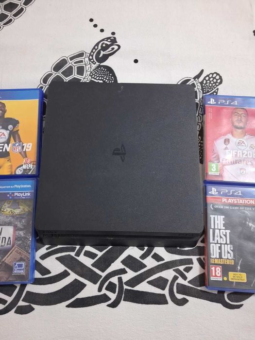 SUPER PACHET GAMING: 3x PS4 Slim + 10Controller+15 Jocuri Top-2200 lei