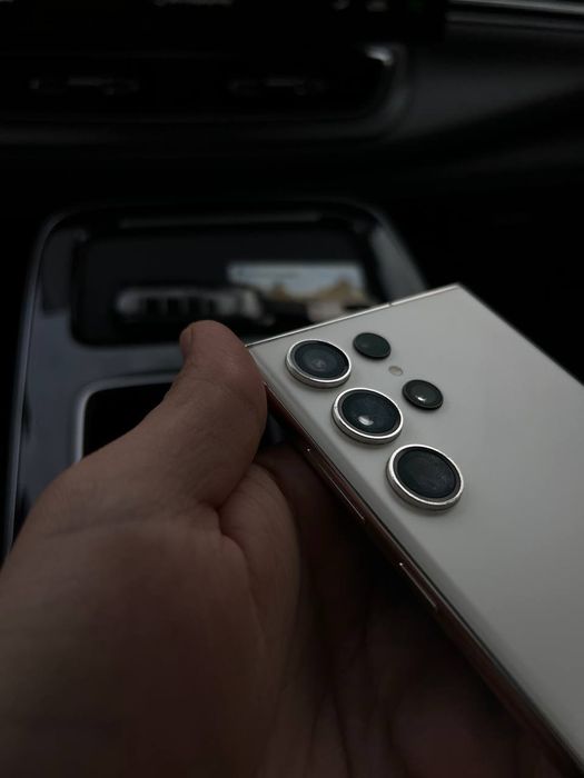 Samsung s23 ultra 5G 256Gb snapdragon