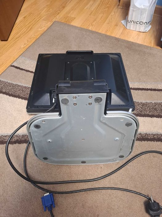 Monitor LCD HP L1950 profesional PC Calculator