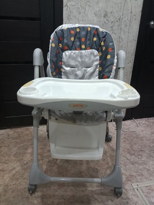 Стульчик для кормления