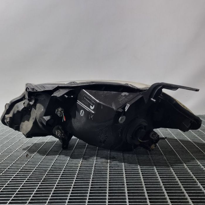 Far Dreapta Suzuki SX4 S - Cross II 2013 - 2016 SUV 4 Usi (1410) Fara xenon 10017734