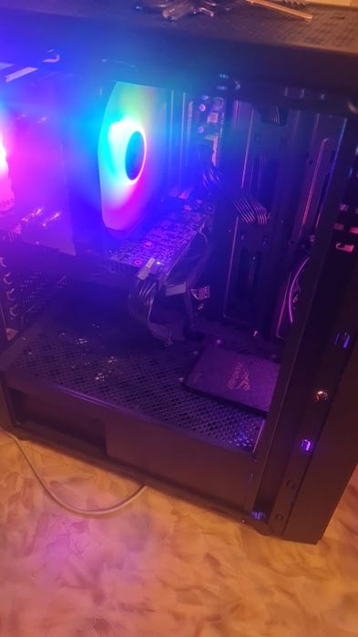 Продаю компьютер в сборе