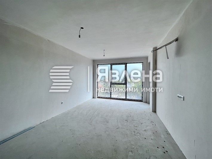 Продава се Двустаен апартамент в Варна, м-т Траката - 127 кв.м за 1111 €/кв.м - Снимка #9