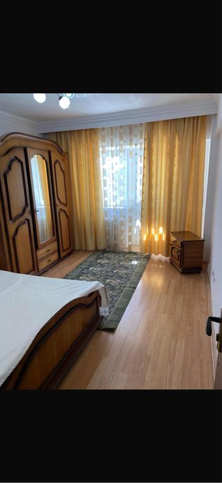 DE VÂNZARE – Apartament 3 camere, Zona Nord – Calea lui Traian