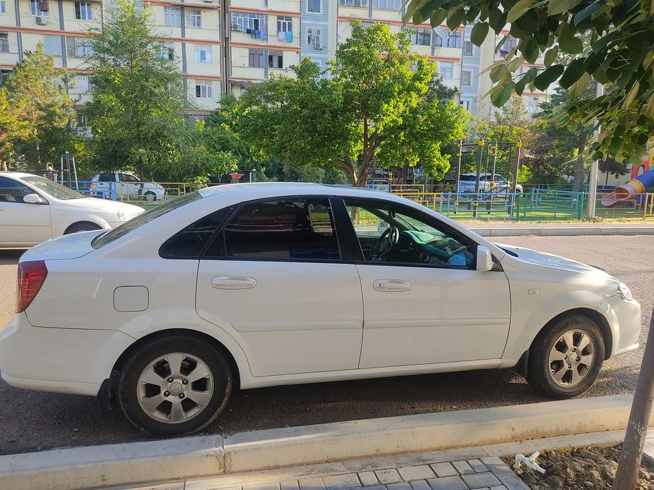Lasetti 1.6 avtomat
