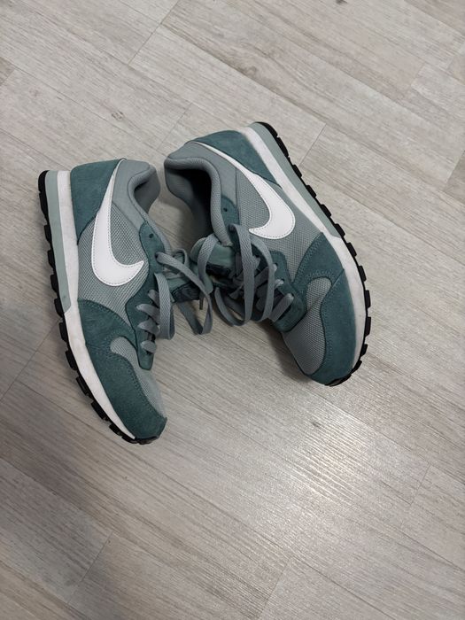 Adidasi nike marimea 38