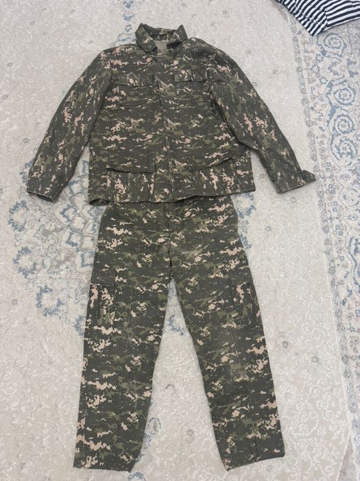 Военная форма.