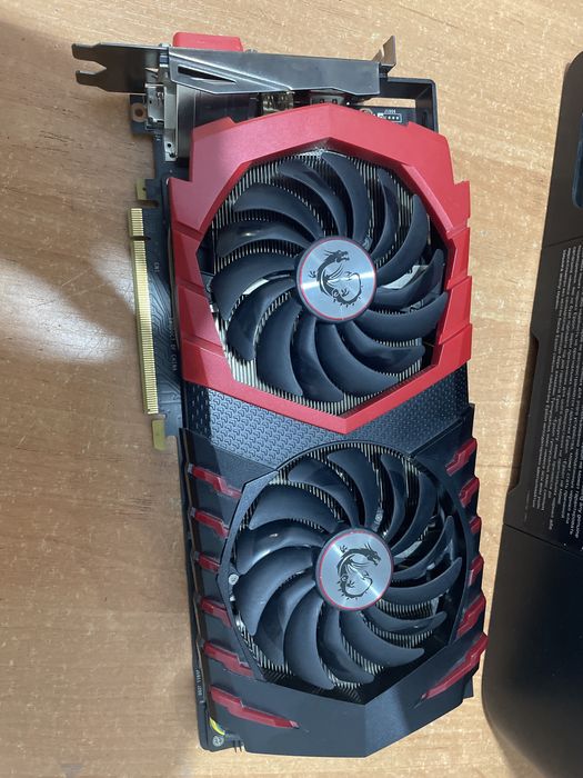 Продам Gigabyte GTX1070 - 8Gb
