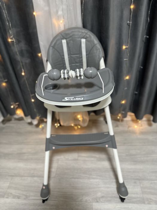 Продаю детский стол