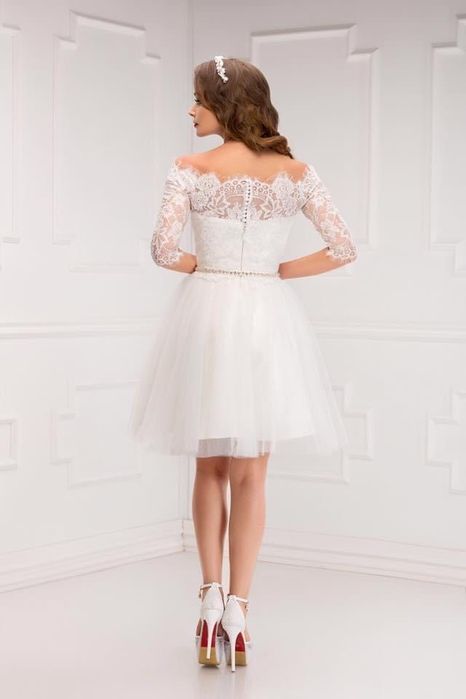 Rochie mireasa scurta marimea 36 Aryanna Karen