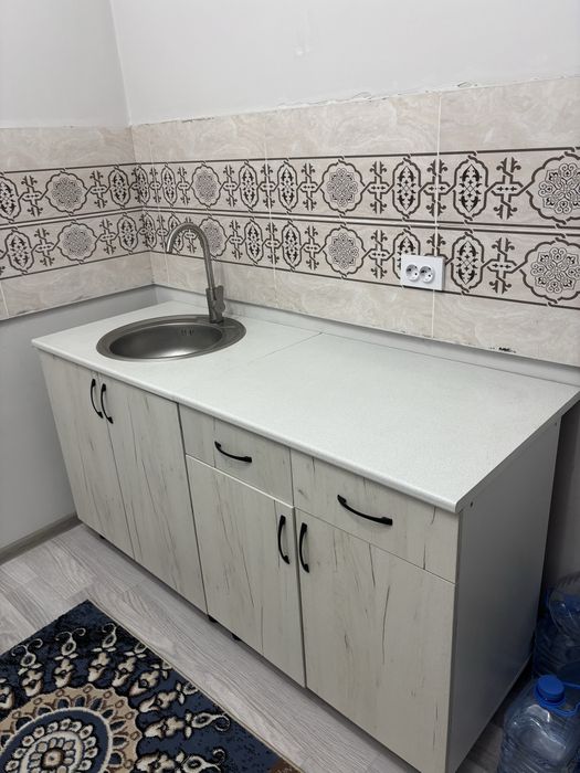 Кухонный гарнитур НОВЫЙ !