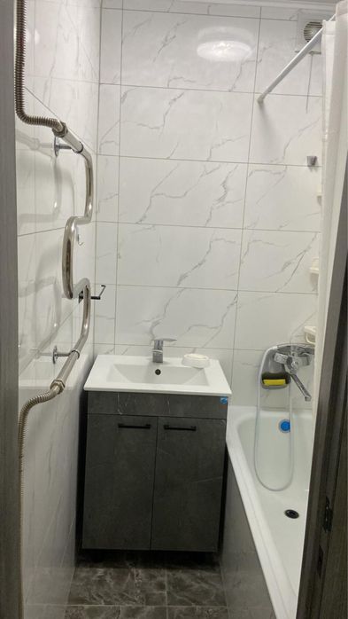 Сдам 2 комн квартиру в районе Кшт