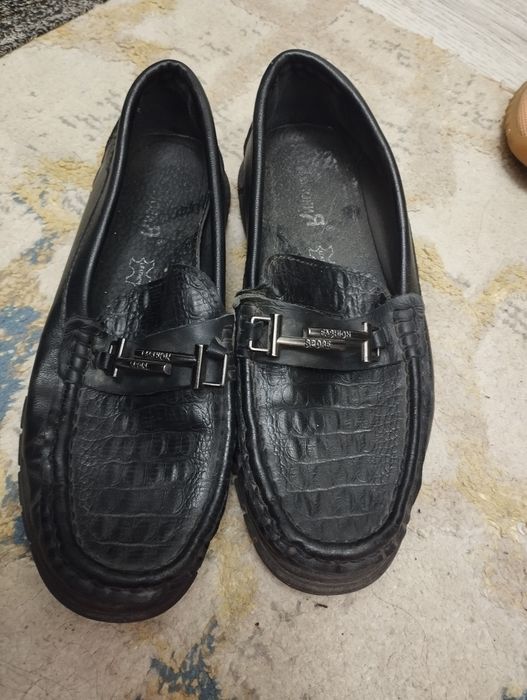 обувь в хорошом состояний.