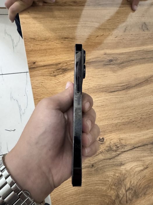 Iphone 14 pro с гарантией