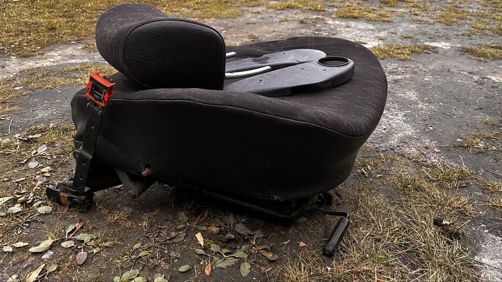 Водительское сиденье Гольф3/Венто