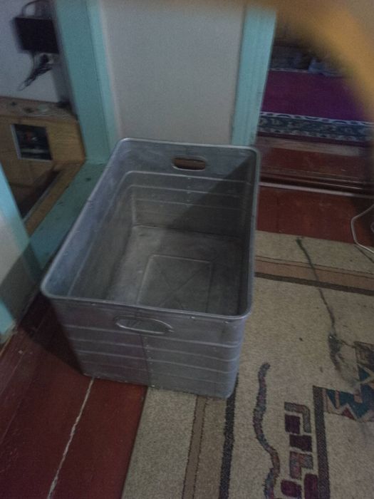 Алюминиевый яшик