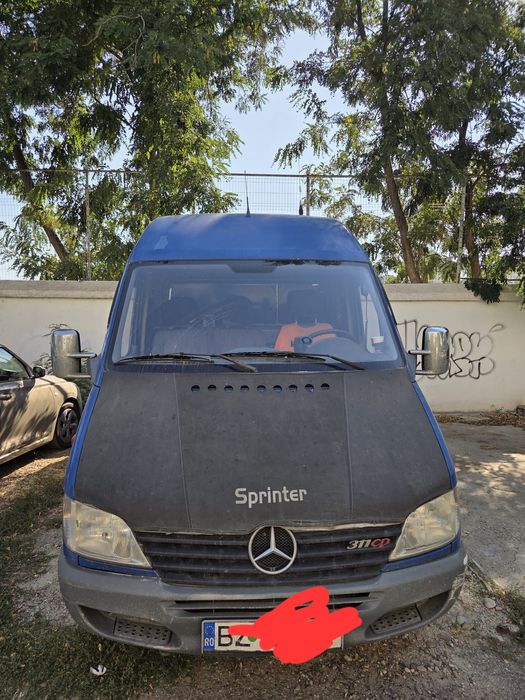 Vând Sprinter 311