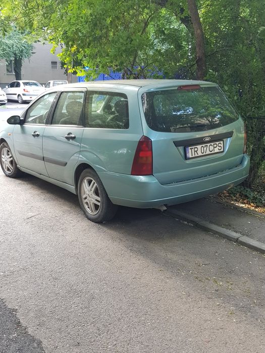 FORD Focus 2000 — imagine 3