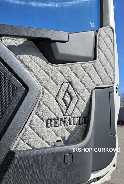 Кожи за врати за RENAULT T / РЕНО Т различни цветове