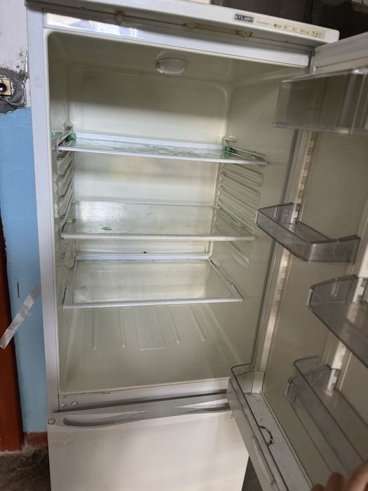 Продается холодильник по выгодной цене!