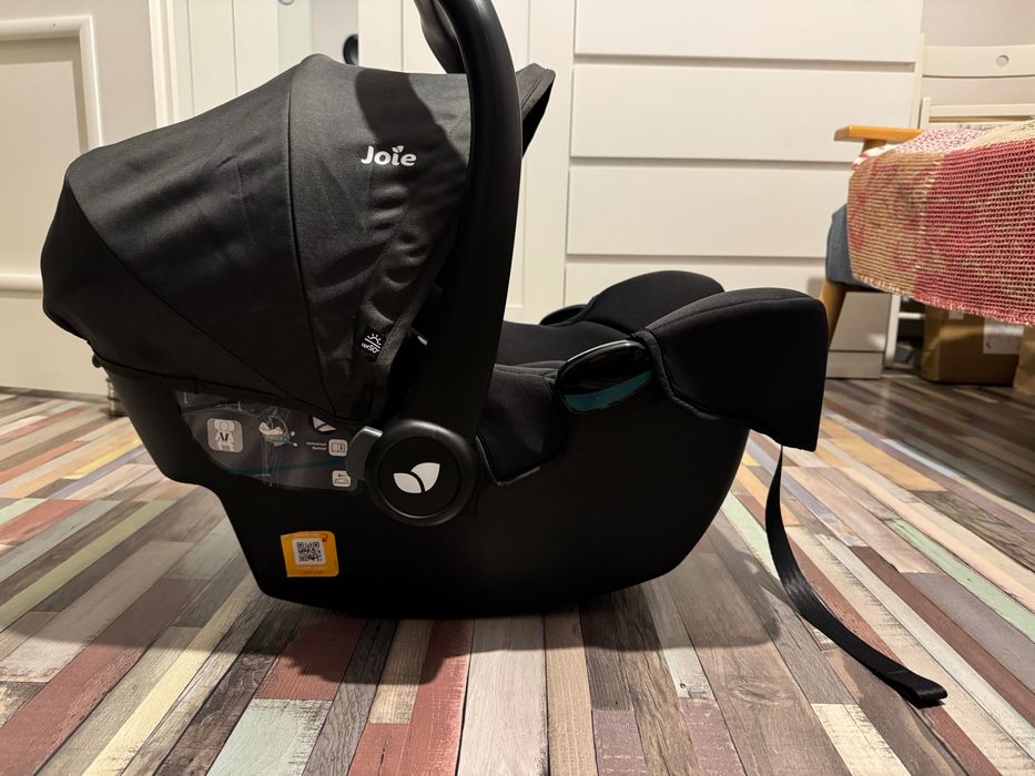 Scoica auto Joie I-SNUG 2 si Landou Joie Ramble XL