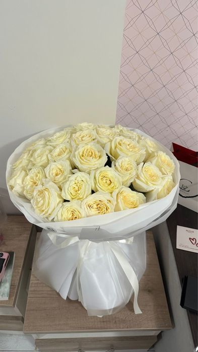 Цветы 31 штук свежие белые