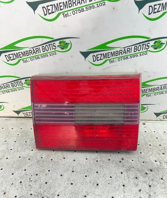 Lampa / Tripla stop stanga pe hayon 3A9945093B 3A9945093B
