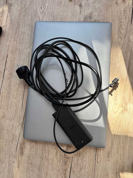Laptop Dell Latitude 553