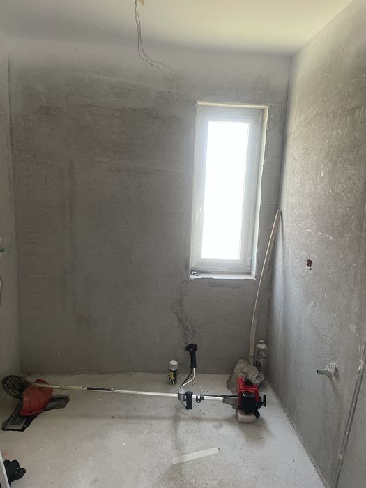 Vand casa individuala