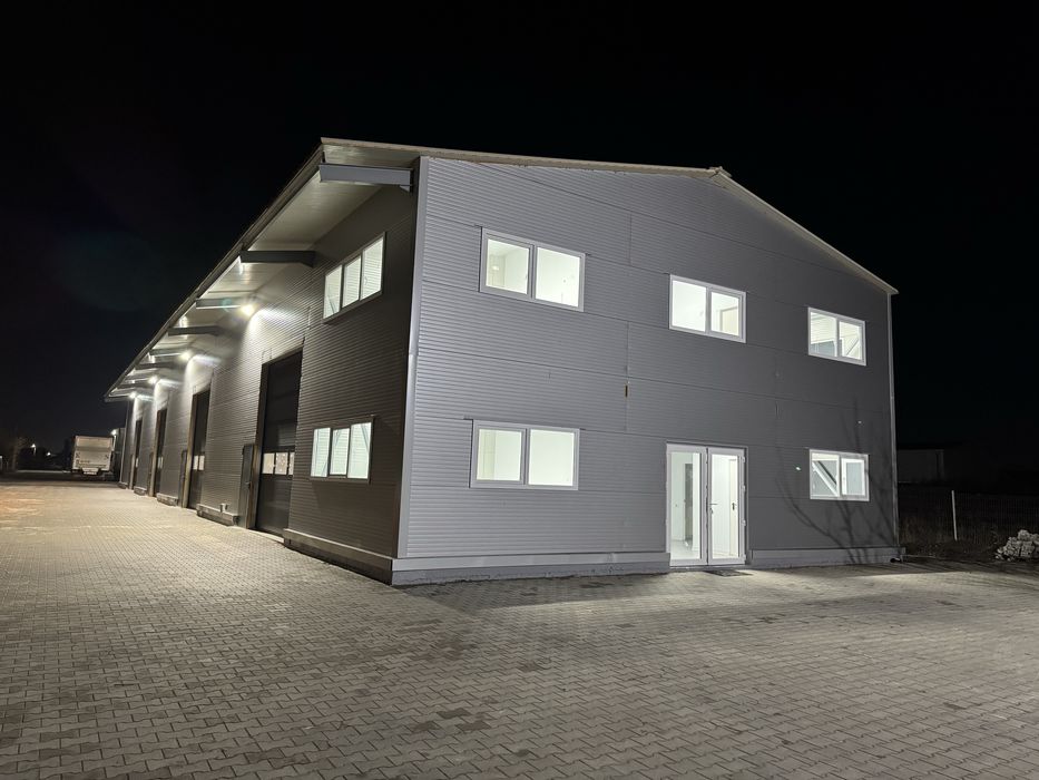 Hala+Birou in Ciorogarla