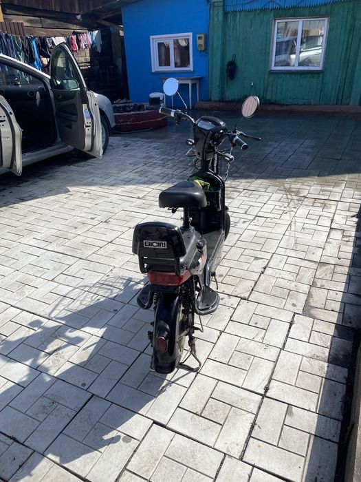 Продоется электровелосипед SK8