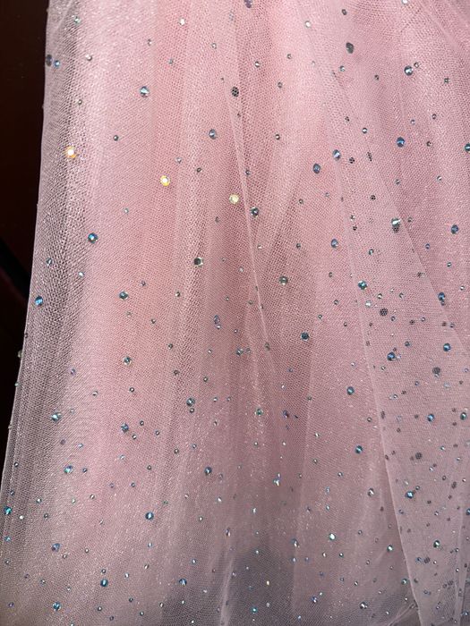 Официална рокля с корсет