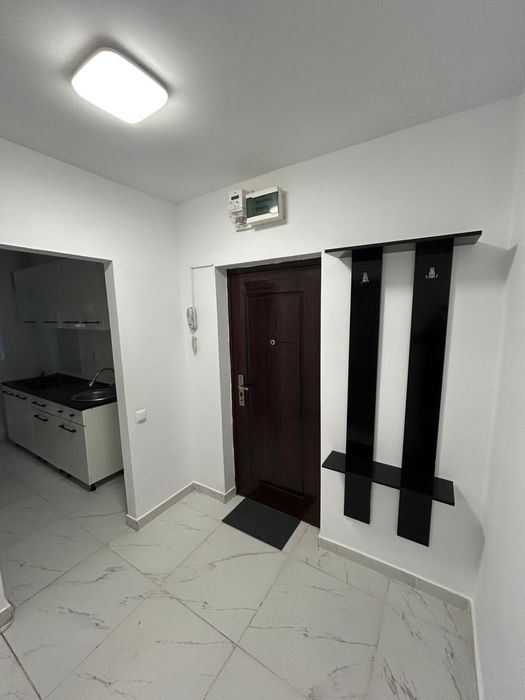 Vand ap 3 camere Iancului Strdal