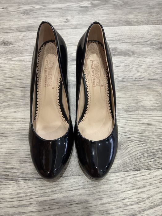 Продам туфли женские