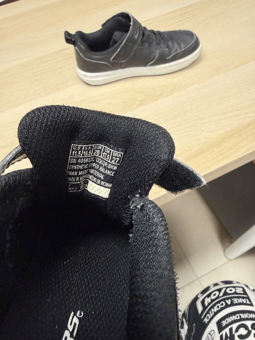 Детски кожени маратонки Skechers 28