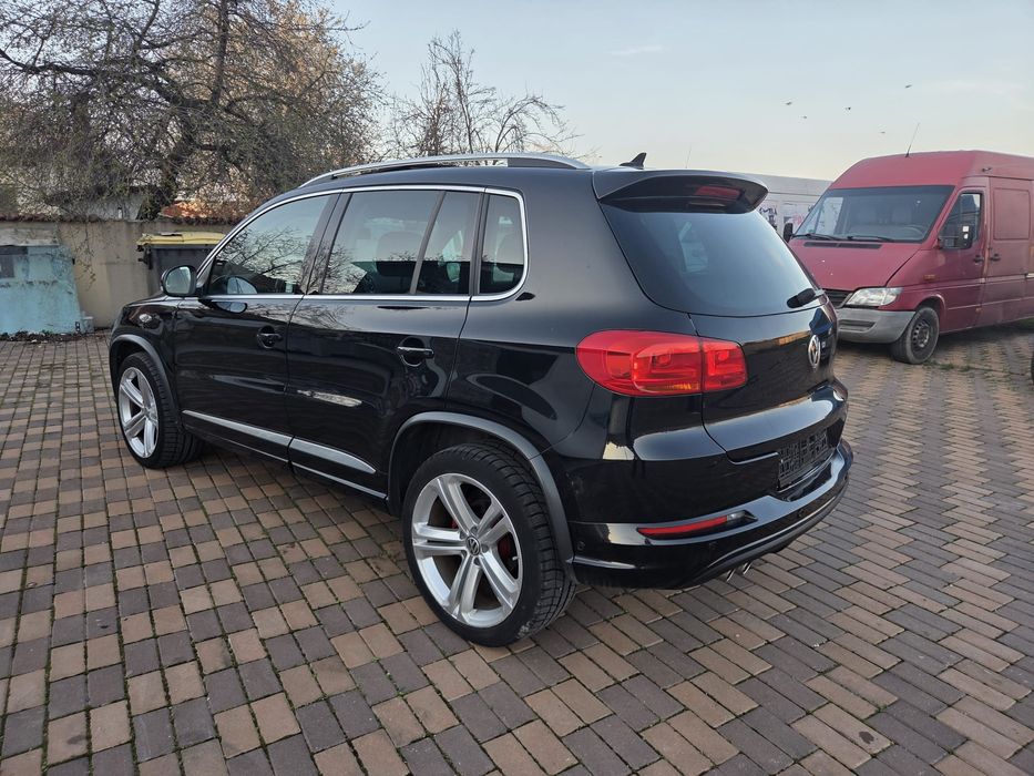 Vw Tiguan 2014 R-line 2.0d/4x4/DSG/Xenon/Led/Camera/360°Park/Panoramic
