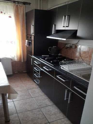 apartament 2 camere de inchiriat,parter zona obor