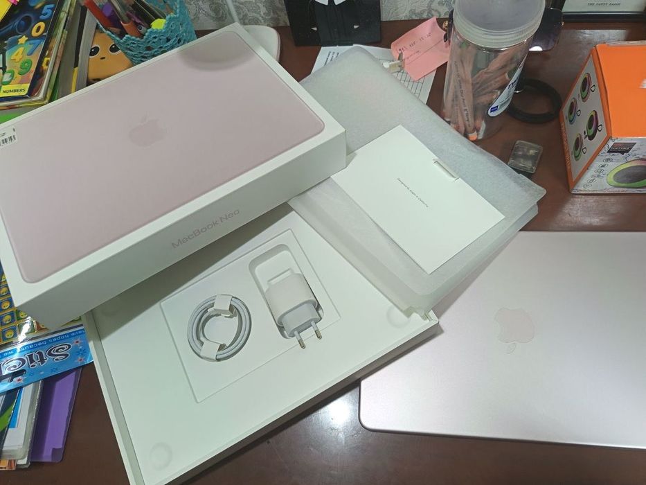 Ноутбук Macbook Neo 8/512GB