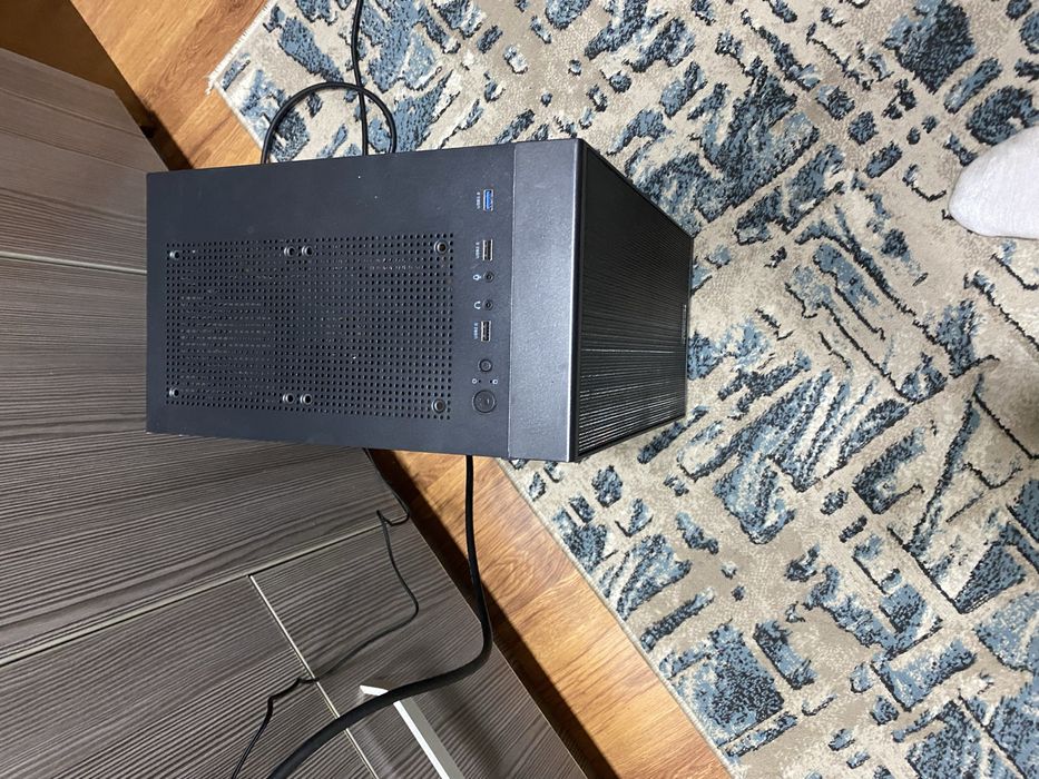 Срочно поодам кейс компьютер