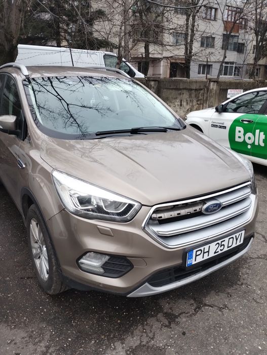 Vand sau schimb Ford kuga ,,Cel mai ieftin de pe OLX,,