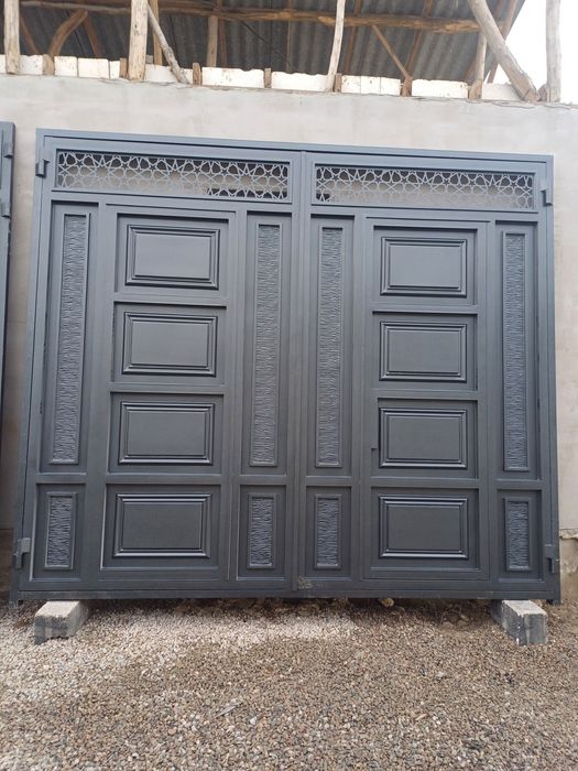 Таййор дарвоза, temir darvoza