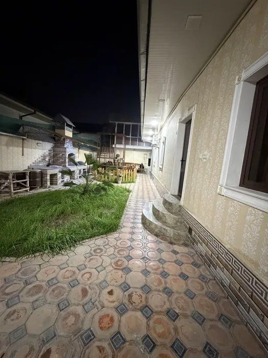 Юнусабад. 11. Мега.