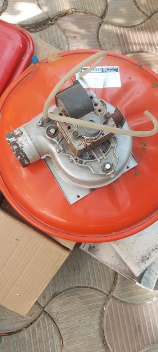 Газовый котёл...