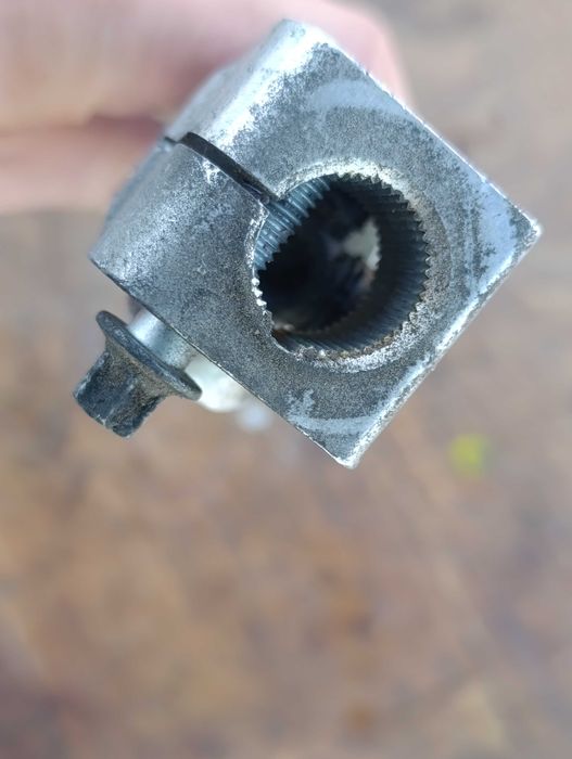 Шарнирно съединение, кормилна колона БМВ  / BMW  E87, Е81, Е90