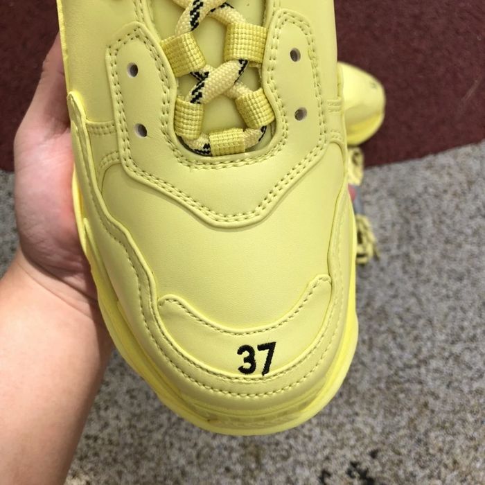 Balenciaga Triple S - Beige/Mustard/Yellow