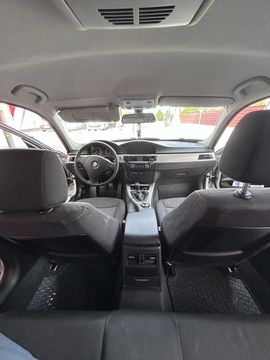 BMW 320D e90,163 hp.