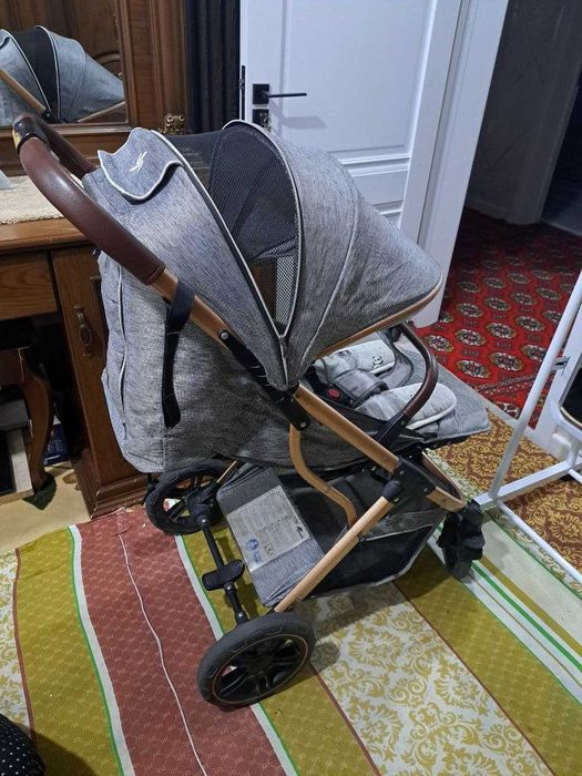 Коляска детская сотилади