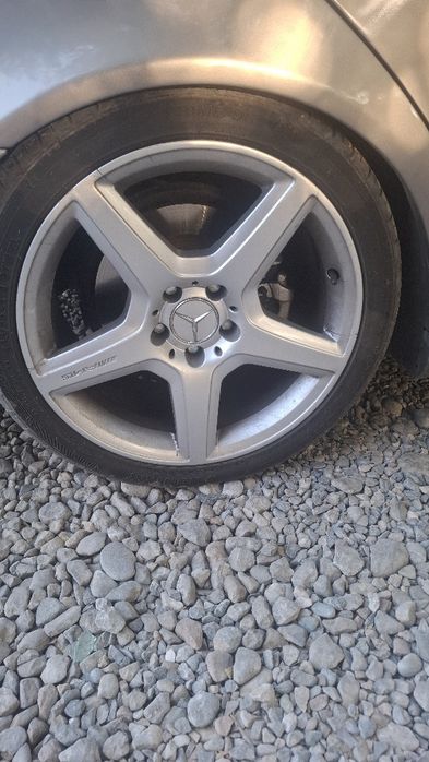 Продам диски с шинами 18р