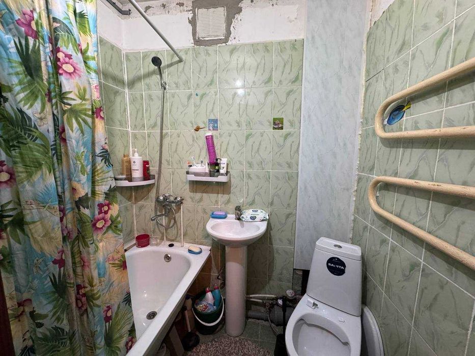 продам квартиру малосемейного типа КСК